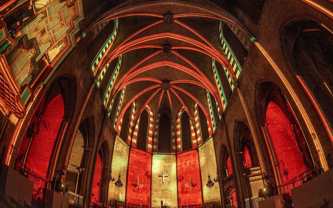 BARCELONA. Santa Maria del Pi estrena un espectáculo inmersivo que «eleva el espíritu»