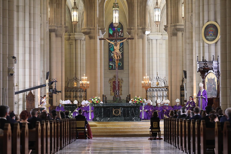 Funeral por las víctimas de la pandemia en la Catedral de N.Sra. de la Almudena