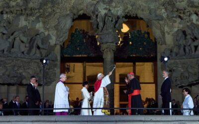 El papa Lleó XIV presideix la missa solemne de commemoració del centenari de la mort d’Antoni Gaudí i beneeix la torre de Jesucrist