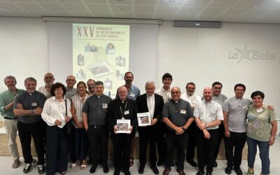 Presentada la versió catalana del catecisme Busqueu el Senyor en les XXV Jornades de responsables de catequesi